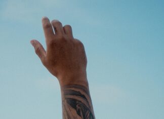 İnce Toka Modelleri: Şıklığınızı Artıracak En Trend Seçenekler