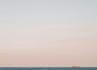 Aksesuarlarla Saçın Ön Plana Çıkması İçin Etkileyici İpuçları