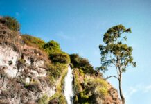 Çanta İçinde Taşınabilir Tokalar: Pratik Ve Şık Saç Aksesuarları!