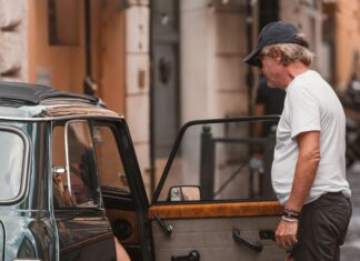 Saç Aksesuar Modası Nereye Gidiyor? Şaşırtan Trendler!