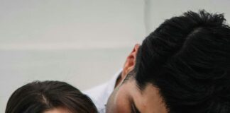 Düğün Davetlileri İçin Saç Aksesuarı: En Şık ve Trend Öneriler