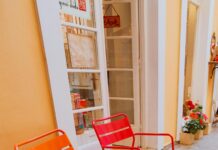 Renkli Taşlı Tokalar İle Şıklığınızı Nasıl Zirveye Taşırsınız?