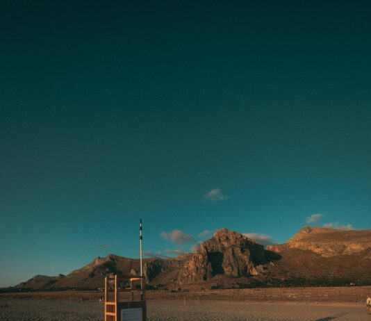 Duş Sonrası Saç Bandı Neden Kullanılır? Etkili Sebepler ve İpuçları