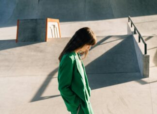 Moda Dergilerine Göre Toka Trendi: Şıklığın Gizli Sırrı Nedir?