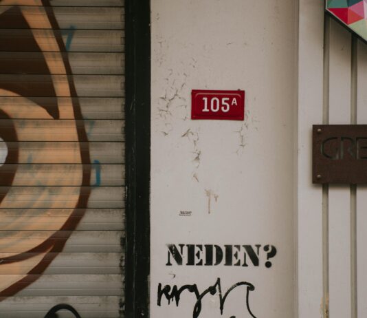 Mandal Toka Neden Kayar? Şaşırtıcı Sebepler ve Çözümler