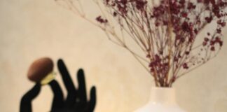 Topuz Modeli İçin Toka Tercihi: En Şık ve Pratik Öneriler