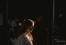 Saç Bantlarında Kullanılan Doğal Kumaşlar: En İyi Seçenekler Neler?