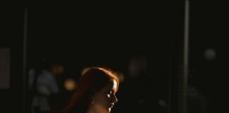 Saç Bantlarında Kullanılan Doğal Kumaşlar: En İyi Seçenekler Neler?