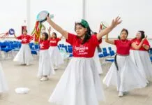 Sade Toka Kombinleri İle Şıklığı Yakalayın: En İyi İpuçları