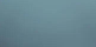 Sade Saçlara Hareket Katan Tokalar İle Şıklığı Yakalayın