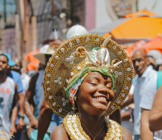Toka İle Topuz Sabitleme Önerileri: Kusursuz ve Kalıcı Saç Stilleri