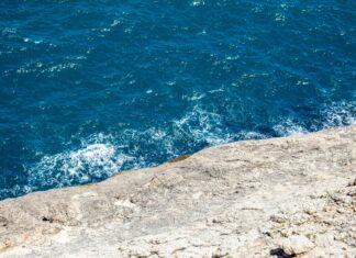 Saç Bandı İle Yaz Stili Nasıl Oluşturulur? Şık ve Pratik İpuçları